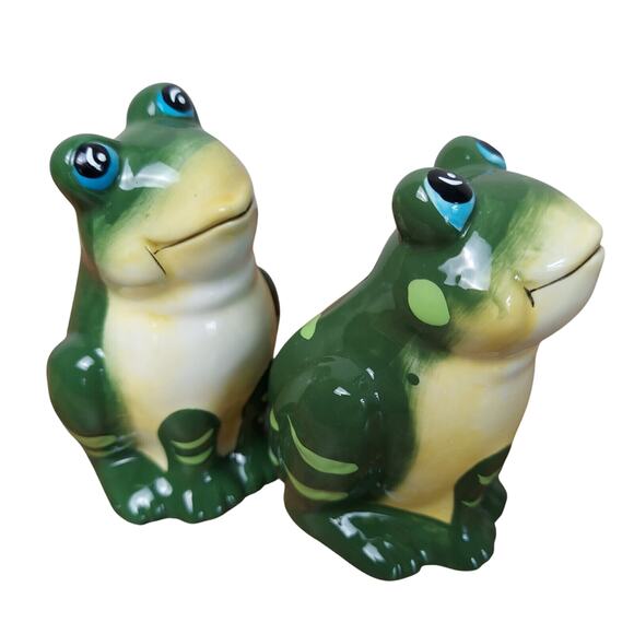 Frog Salt & Pepper Shakers Toad Ceramic Green Yellow White NEW - Picture 4 of 9
